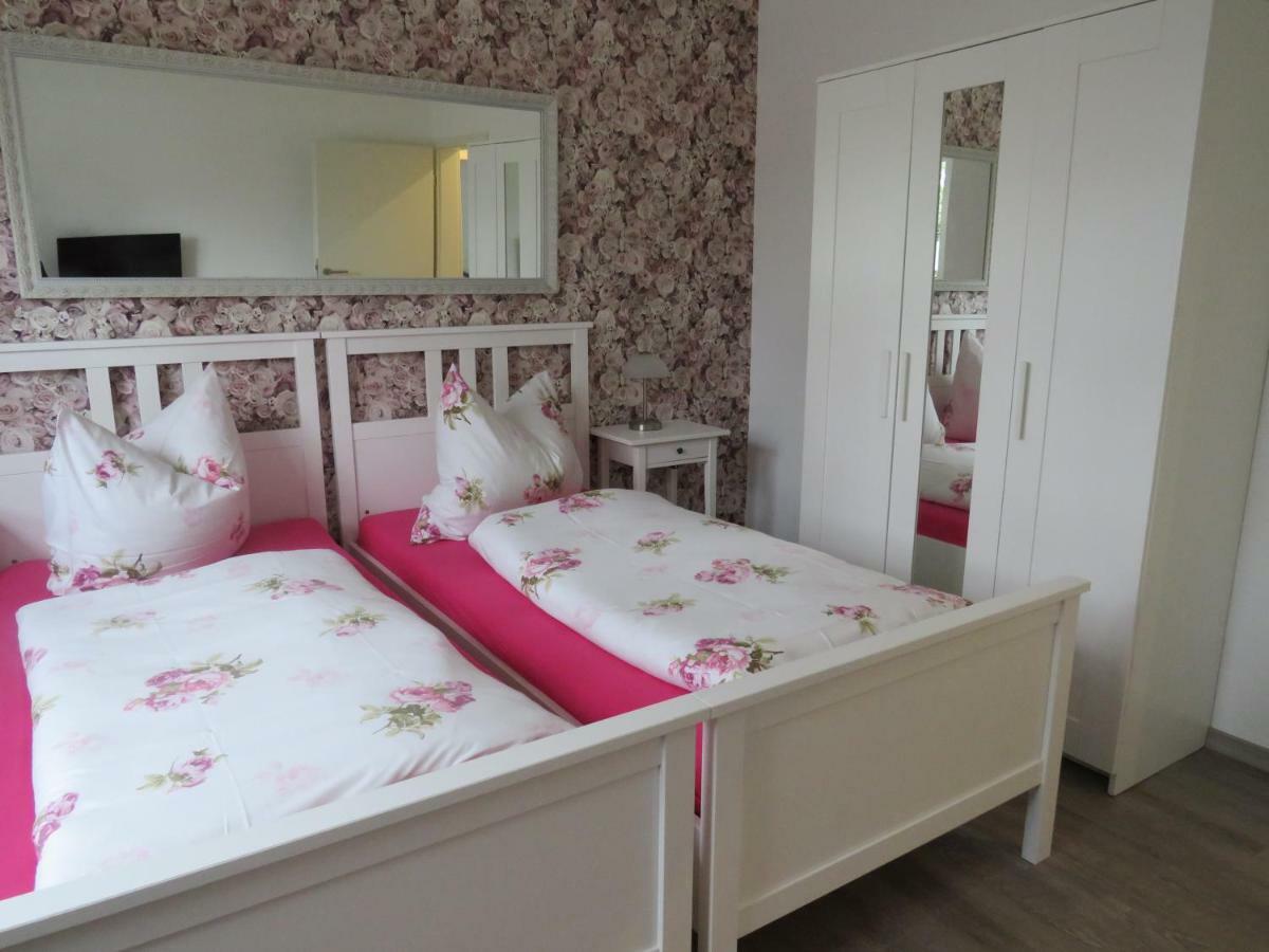 Daisys Ferienwohnung 68 Вільгельмсгафен Екстер'єр фото